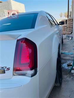 کرایسلەر 300